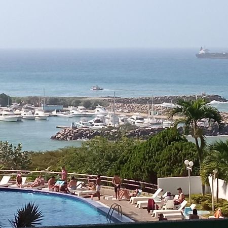 Airport Bleusuite Apartment Catia La Mar Exterior photo