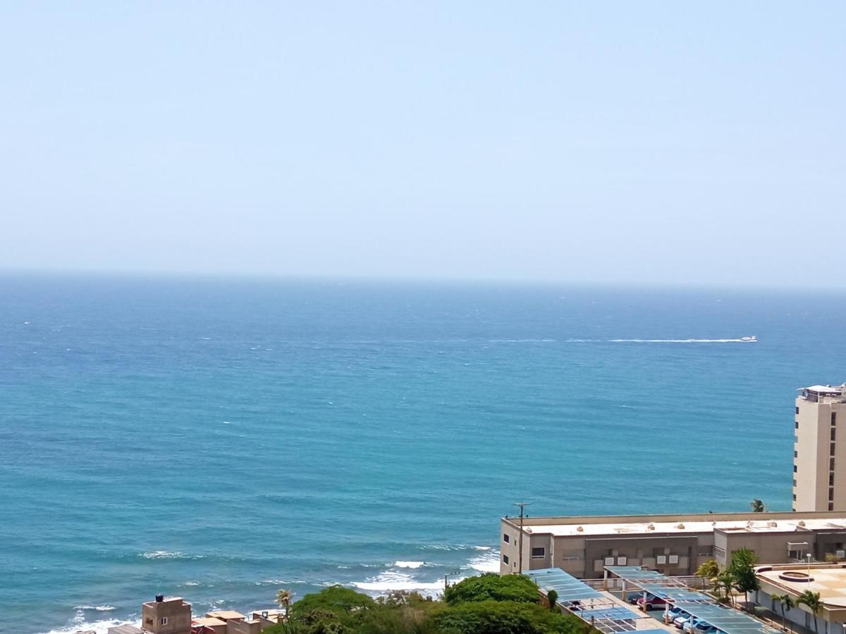 Airport Bleusuite Apartment Catia La Mar Exterior photo